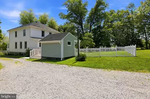 39423 Irish Corner Rd, Lovettsville, VA 20180 - Photo 9