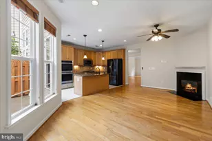 19449 Coppermine Sq, Leesburg, VA 20176 - Photo 19