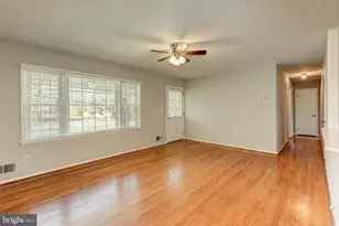 4 Cinnamon Fern Rd, Round Hill, VA 20141 - Photo 7