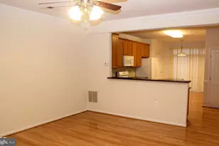 20962 Albion Ln, Ashburn, VA 20147 - Photo 9
