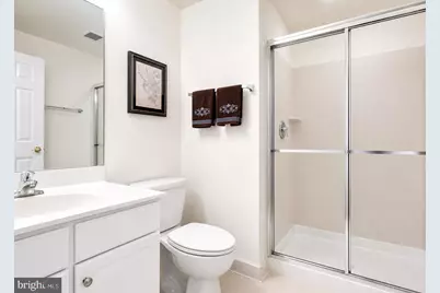 24697 Siltstone Square, Aldie, VA 20105 - Photo 13