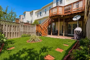 24697 Siltstone Square, Aldie, VA 20105 - Photo 19