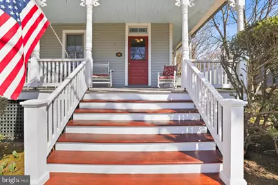 301 E Main Street, Purcellville, VA 20132 - Photo 3