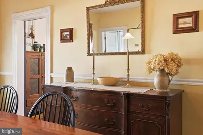 301 E Main Street, Purcellville, VA 20132 - Photo 17