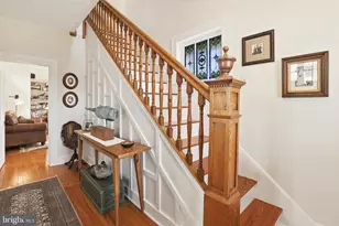 301 E Main St, Purcellville, VA 20132 - Photo 9