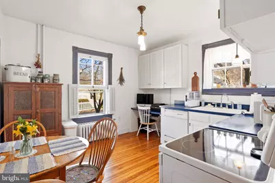 301 E Main Street, Purcellville, VA 20132 - Photo 19