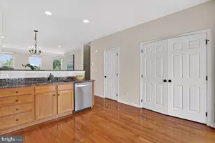42882 Conrad Terrace, Chantilly, VA 20152 - Photo 5
