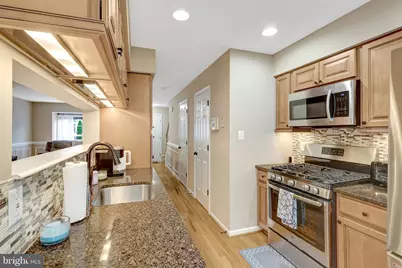 45610 Whitcomb Square, Sterling, VA 20166 - Photo 15