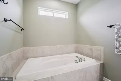18120 Ridgewood Place, Round Hill, VA 20141 - Photo 47