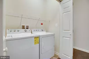23473 Logans Terrace, Ashburn, VA 20148 - Photo 15