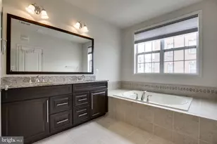 23473 Logans Terrace, Ashburn, VA 20148 - Photo 25