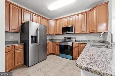 24701 Byrne Meadow Square #108, Aldie, VA 20105 - Photo 3