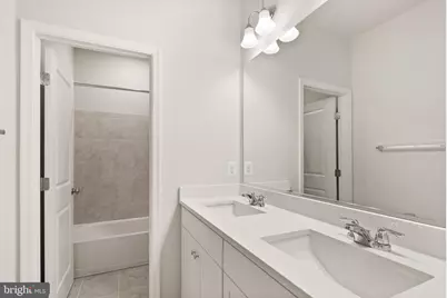 1629 Field Sparrow Terrace NE, Leesburg, VA 20176 - Photo 33