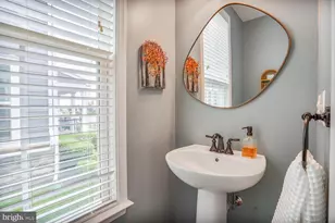 1010 Laconian St SE, Leesburg, VA 20175 - Photo 19