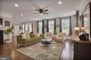 1010 Laconian St SE, Leesburg, VA 20175 - Photo 7