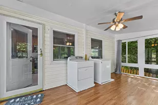 403 W Poplar Rd, Sterling, VA 20164 - Photo 21