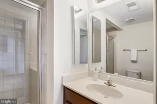 43274 Novi Terrace, Ashburn, VA 20147 - Photo 11