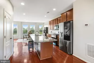 43274 Novi Terrace, Ashburn, VA 20147 - Photo 3