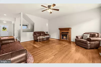 18184 Presidio Place, Round Hill, VA 20141 - Photo 11