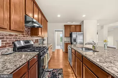 18184 Presidio Place, Round Hill, VA 20141 - Photo 15