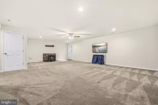18184 Presidio Pl, Round Hill, VA 20141 - Photo 35