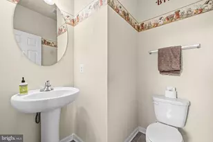 18184 Presidio Pl, Round Hill, VA 20141 - Photo 17