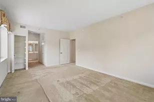 19355 Cypress Ridge Terrace, Leesburg, VA 20176 - Photo 35