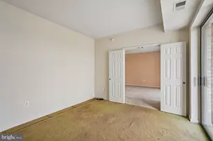19355 Cypress Ridge Terrace, Leesburg, VA 20176 - Photo 45