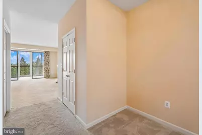 19355 Cypress Ridge Terrace #206, Leesburg, VA 20176 - Photo 19