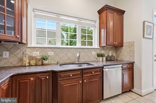 22188 Withers Grove Ct, Broadlands, VA 20148 - Photo 11