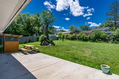 1607 N Brunswick Street, Sterling, VA 20164 - Photo 3