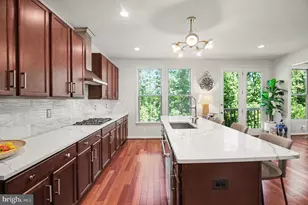 24794 Somerby Dr, Chantilly, VA 20152 - Photo 13
