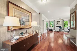 24794 Somerby Dr, Chantilly, VA 20152 - Photo 3
