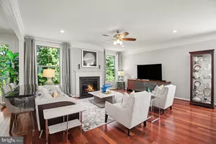 24794 Somerby Dr, Chantilly, VA 20152 - Photo 9