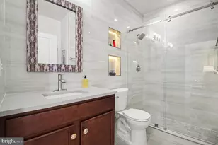 24794 Somerby Dr, Chantilly, VA 20152 - Photo 25