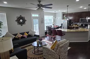 43389 Town Gate Square, Chantilly, VA 20152 - Photo 9