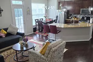 43389 Town Gate Square, Chantilly, VA 20152 - Photo 3