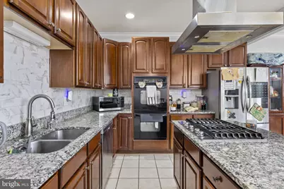 645 McLeary Square SE, Leesburg, VA 20175 - Photo 5