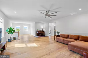 43489 Bettys Farm Dr, Chantilly, VA 20152 - Photo 29