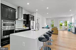 43489 Bettys Farm Dr, Chantilly, VA 20152 - Photo 5