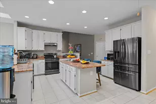 47202 Redbark Pl, Sterling, VA 20165 - Photo 37