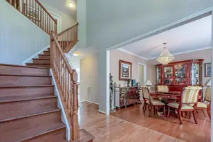47202 Redbark Pl, Sterling, VA 20165 - Photo 3