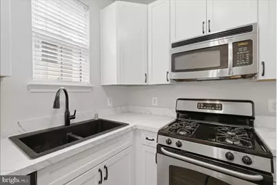 21228 McFadden Square #314, Sterling, VA 20165 - Photo 9