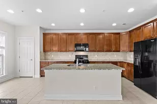 42788 Lauder Terrace, Ashburn, VA 20147 - Photo 19