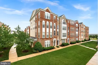 42788 Lauder Terrace, Ashburn, VA 20147 - Photo 3