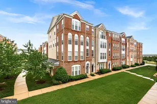 42788 Lauder Terrace, Ashburn, VA 20147 - Photo 3