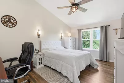 204 Grafton Way NE, Leesburg, VA 20176 - Photo 17