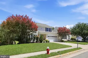 204 Grafton Way NE, Leesburg, VA 20176 - Photo 3