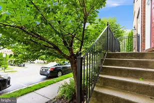 20660 Smollet Terrace, Ashburn, VA 20147 - Photo 3