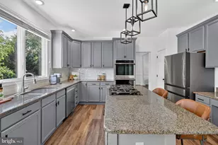 21395 Keane Ct, Ashburn, VA 20147 - Photo 9